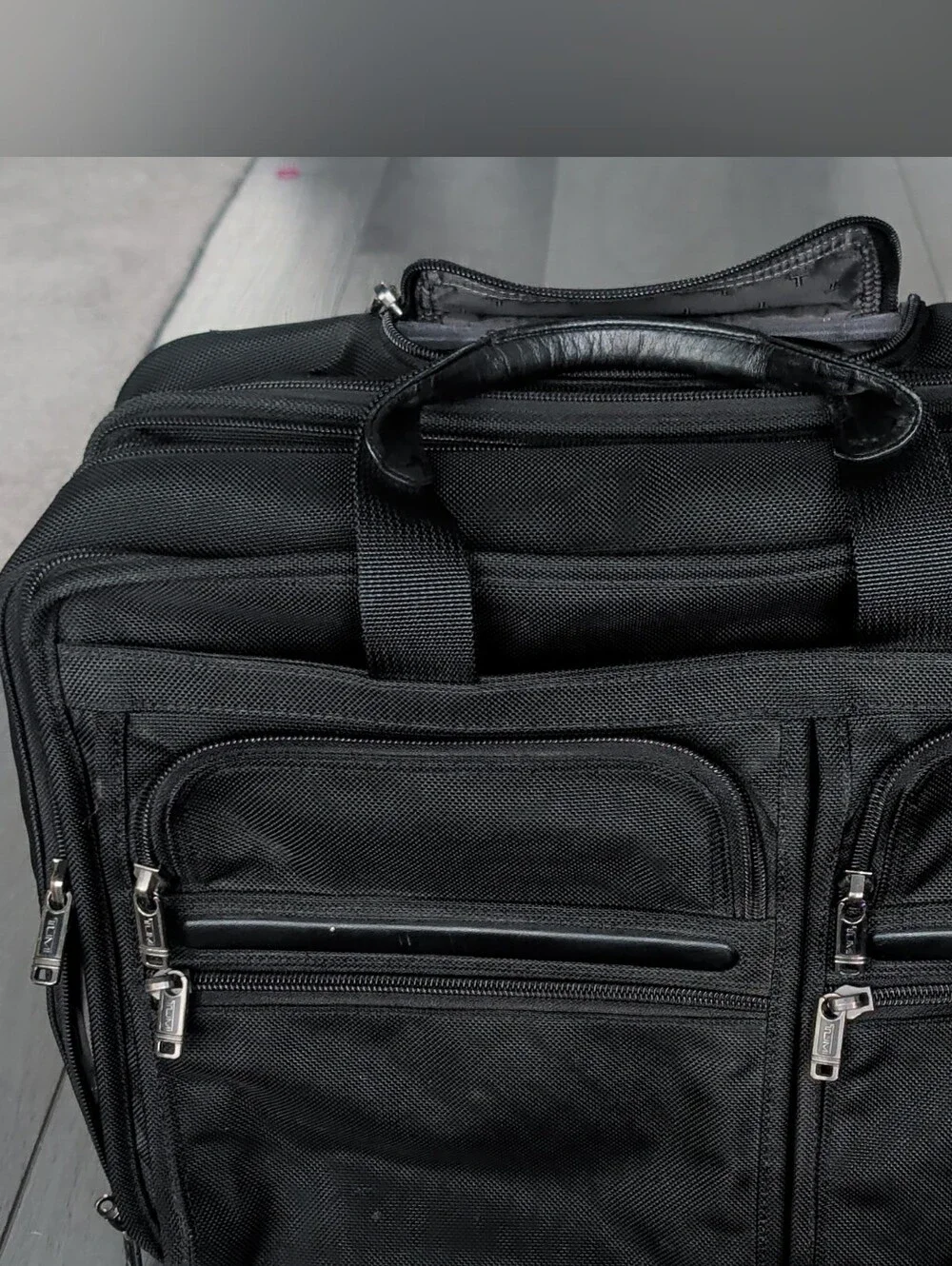 Tumi Black Men's Laptop Briefcase with Front Zip Pockets